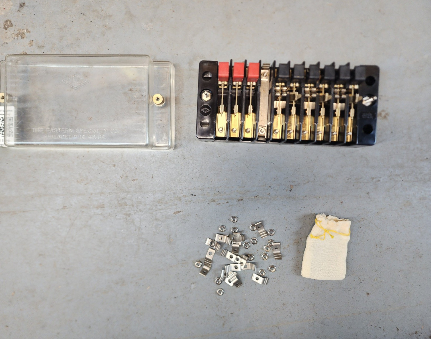 The Eastern Specialty/TESCO Utility Meter Knife-Blade Test Switch 1064 - 10 Pole