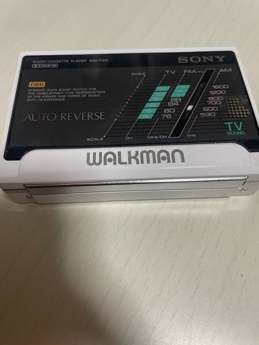 SONY WALKMAN FM/AM カセットウォークマン WM-F501 Sony WM-F501 ▷ Walkman.land