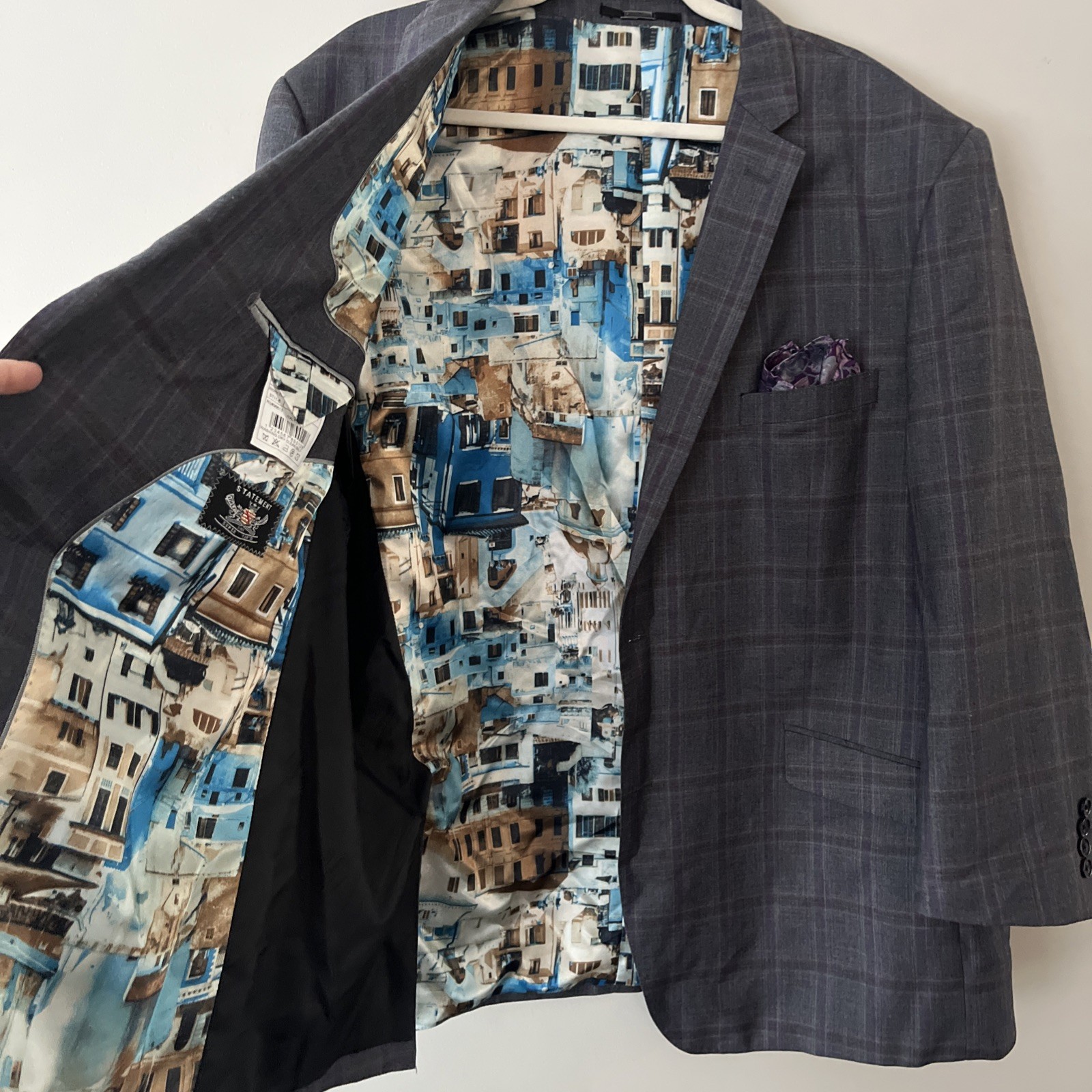 Exclusive Statement Suit Jacket Made In Italy 100… - image 7