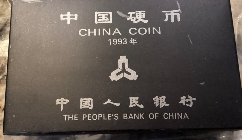 1993 CHINA 6 COIN SET BU  W/ Plastic Case + box