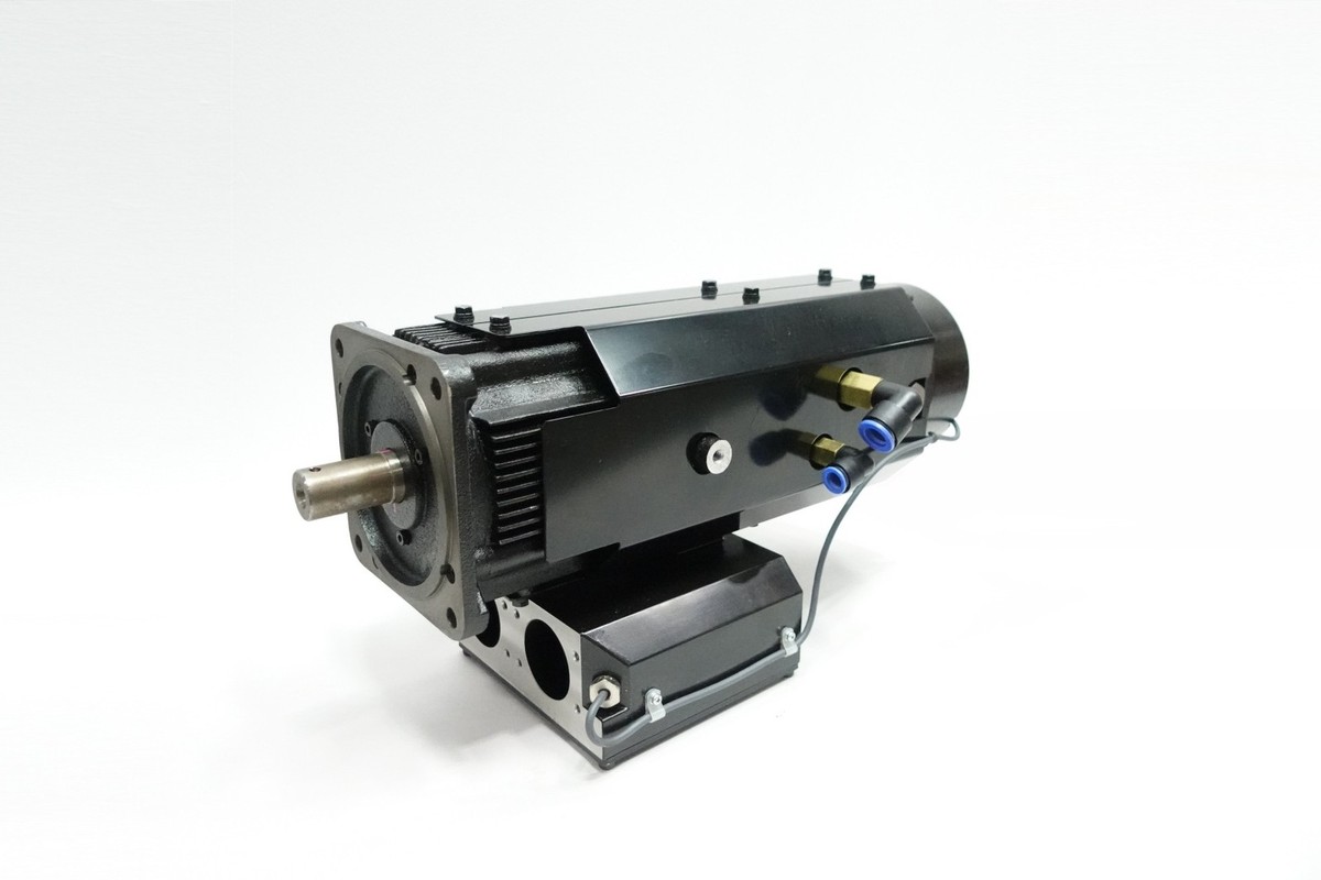 Sanyo Denki 64BM180LXUL9 Bl Super Servo Spindle Motor | eBay