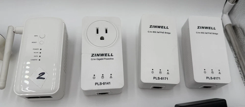 Vivint Home Security Full Camera System, Panel, Smoke Detector, Carbon Monoxide - Image 3 of 4