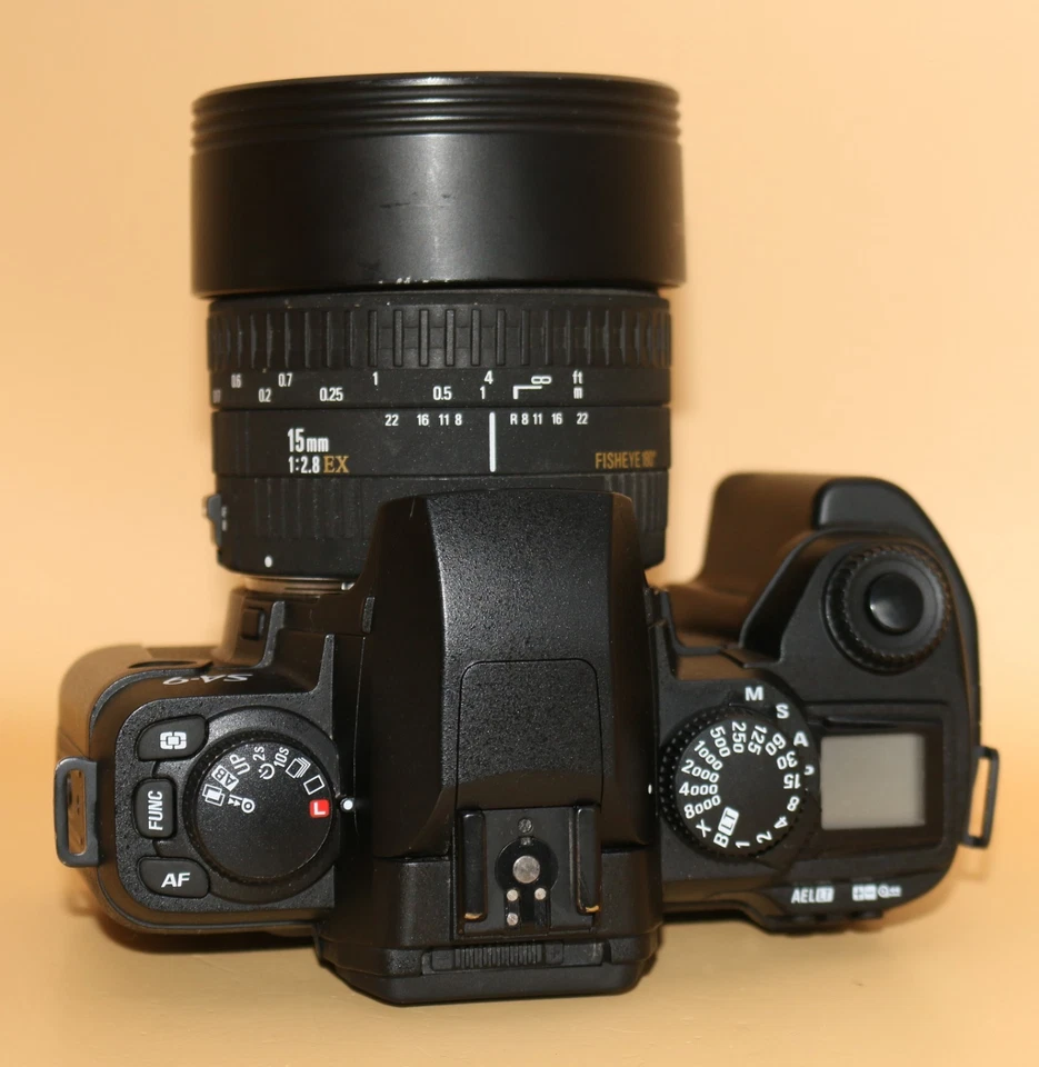 Sigma SA-9 35mm Film SLR + 15mm f2.8 EX Fisheye SA Mount - Excellent Clean Glass - Image 3 of 4