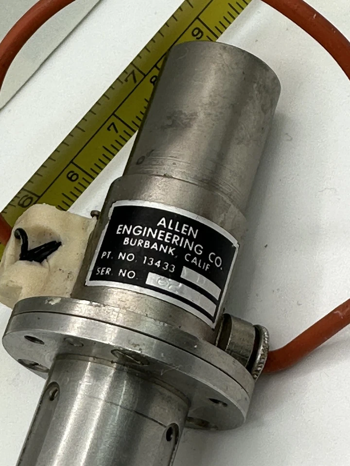 Conjunto de detector Allen Engineering 13433D de colección, laboratorio de tecnología láser universitario Foto 2 de 4