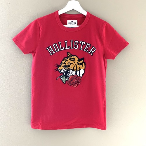 Hollister Tiger and Rose Graphic T 