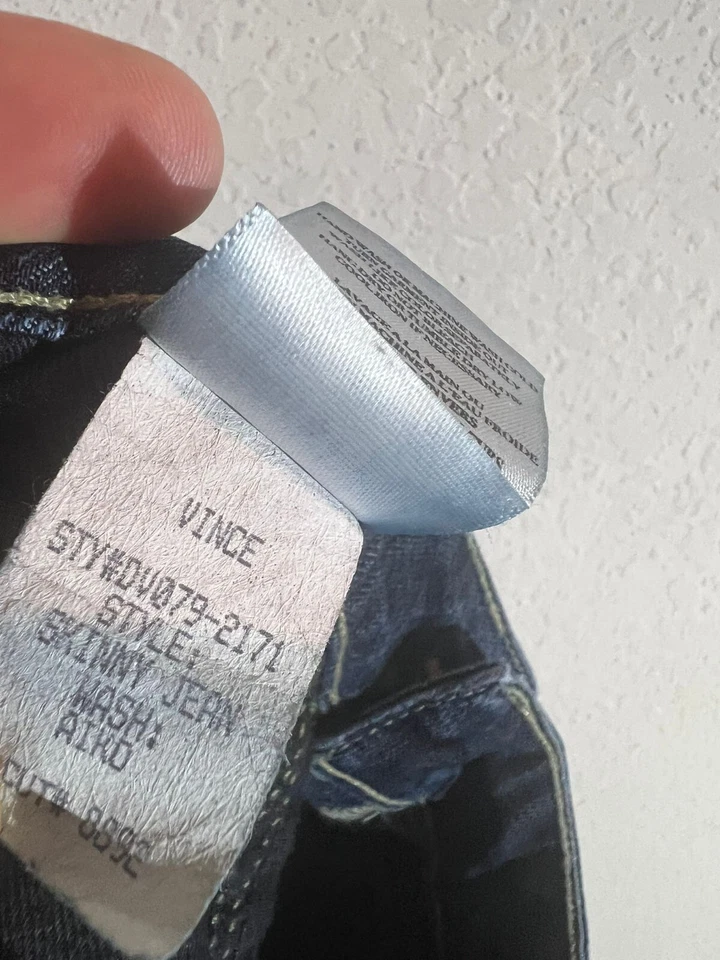 Pantalones de mezclilla ajustados Vince Jeans desgastados para mujer tiro alto talla 27 lavado medio Foto 4 de 4