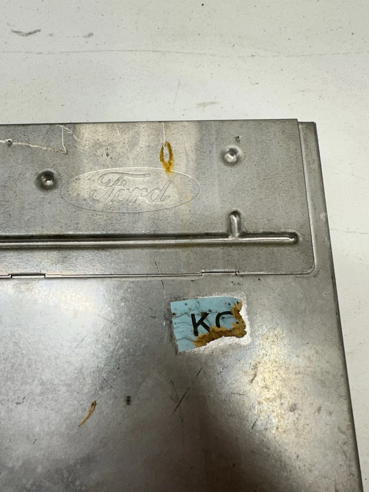 Ford F150 F250 1985 5,0 ECU ECM PCM módulo de control del motor E5UF-12A650-C2A automático Foto 2 de 4