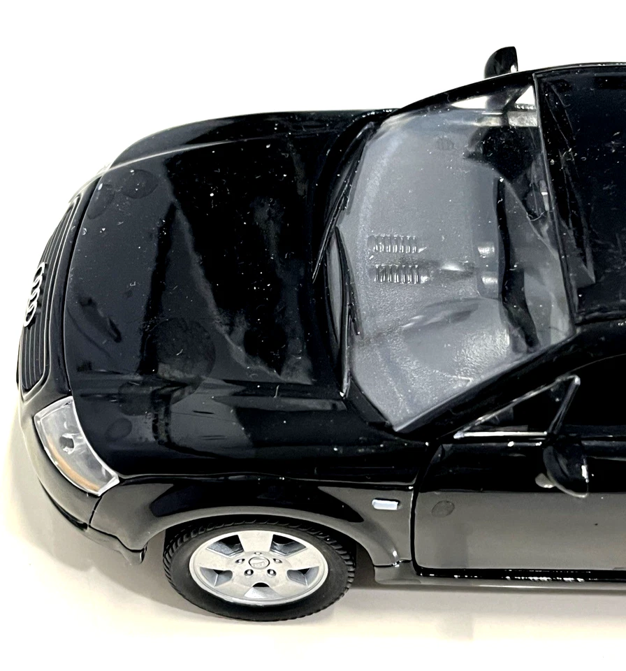 Welly 1/24 No.2073 Audi TT Black Model Car - Image 4 of 4