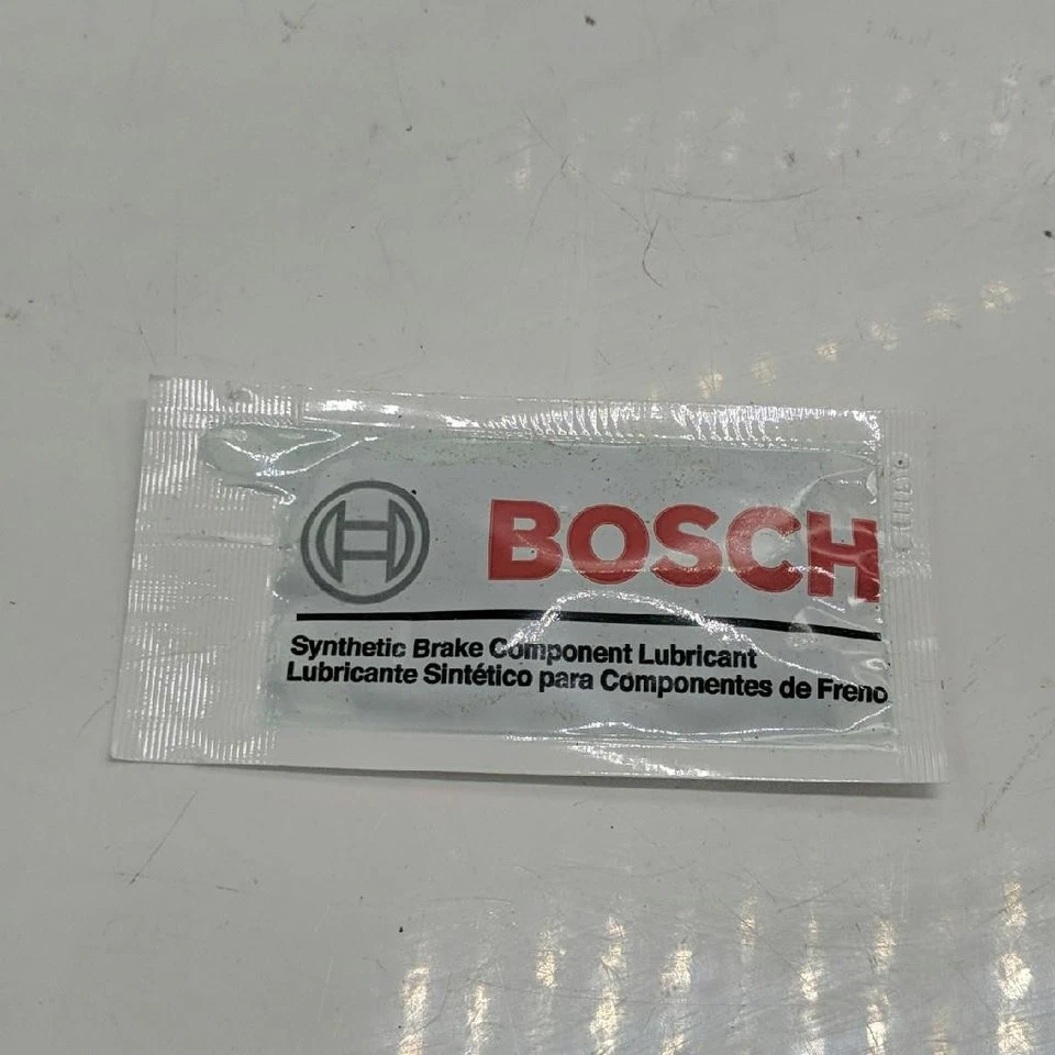 Bosch QuietCast BC918 Se Adapta a BMW Z4 Serie 1 M 3 Juego de Pastillas de Freno Delanteras Cerámicas Nuevo de Lote Antiguo Foto 4 de 4