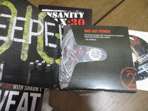 Insanity Max 30 Workout Complete 10 DVD Set Beachbody + Nutrition Guide + More - Picture 16 of 20