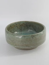 Vintage Sage Green Zanesville Modern Homespun Stoneware Pottery Ribbed Bowl 8005