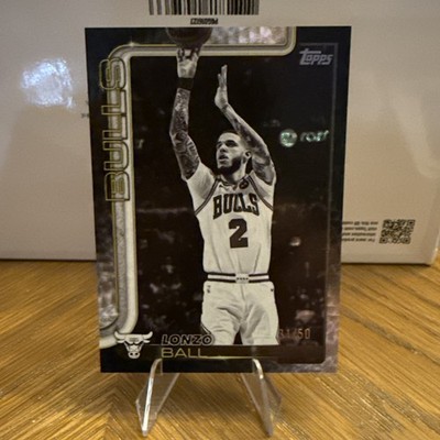 2025-26 Topps Flagship - Lonzo Ball #39 Blackout Flash Drop /50