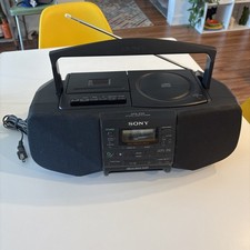 Vintage Sony Boombox Stereo CD Radio Cassette Player CFD-S33 TESTED WORKS Clean