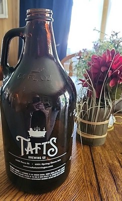 Taft s Brewing Co, Cincinnati, Amber Glass Growler , 64 Oz/1.89 Liters, USA