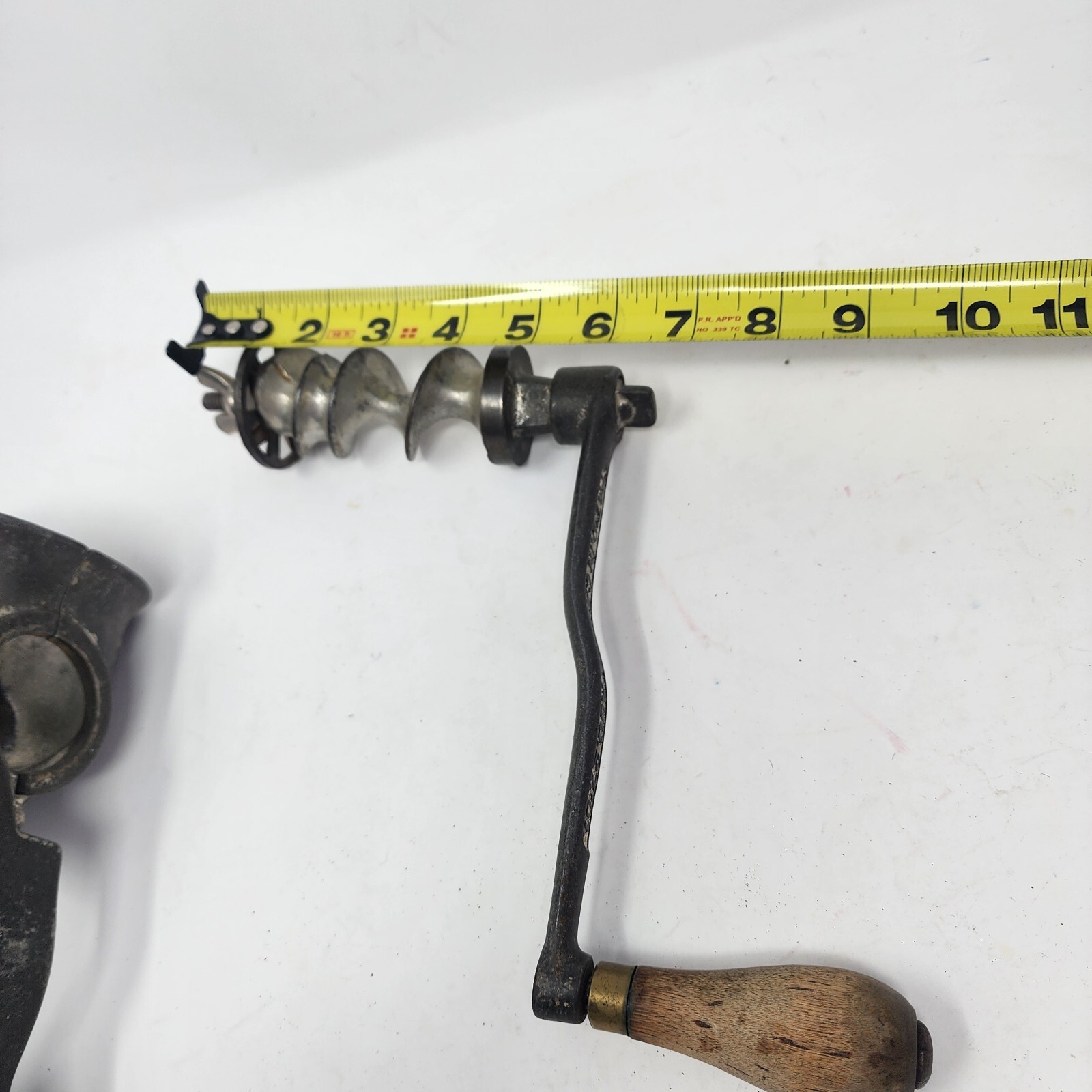 Antique RUSSWIN No.2 Meat Grinder Wooden Crank 1901 Table Attachment Hand Crank