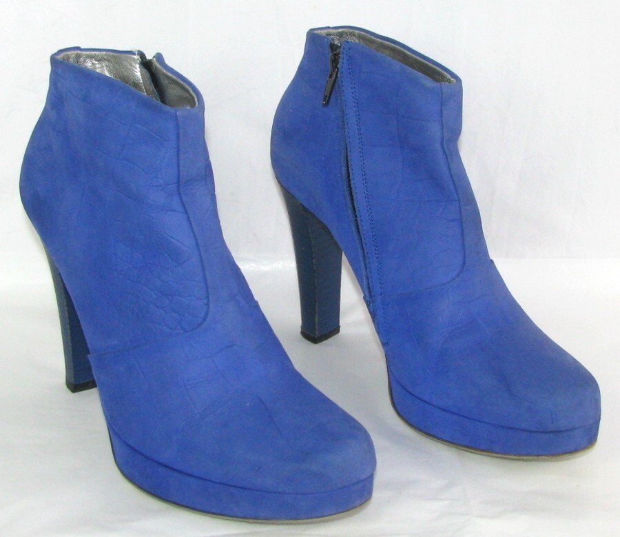 Bottes FREE LANCE à Talons Hauts 10.5 Cm - Modèle ZIGLY PERFO En Cuir Noir - Taille 38 - Excellent état
