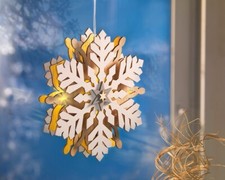 LED-Dekohänger Schneeflocke aus Holz Handbemalte Winterdekoratio ca. 23 cm Timer