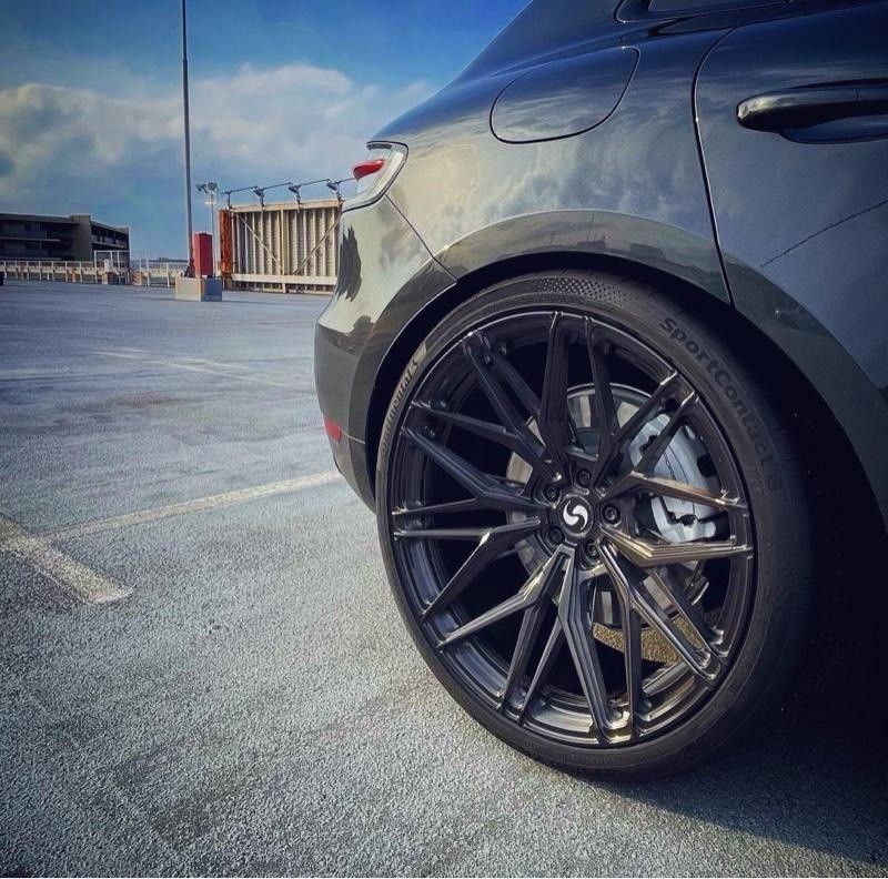 Audi R8 Wheel