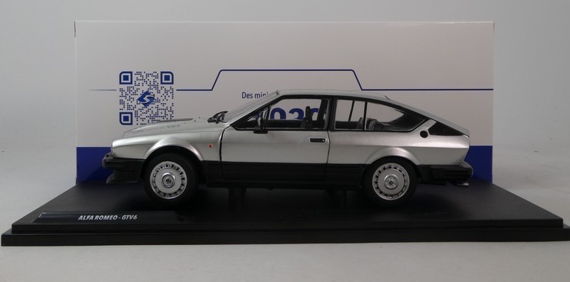 Solido Alfa Romeo Alfetta Gtv 6 1984 1:18 1802307