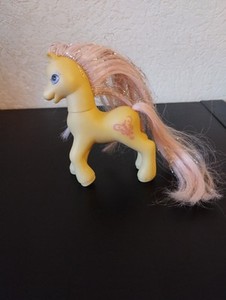 butterfly hunter G2 My little pony petit poney kleines #geektradeponeyg2
