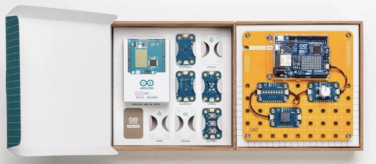 Arduino Plug and Make Kit AKX00069 listing photo 3