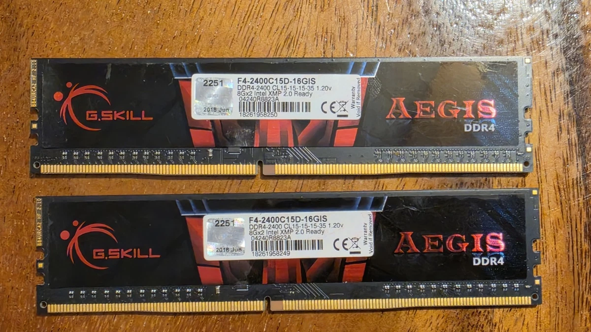 G. SKILL PC4-19200 (DDR4-2400) Bus Speed Computer RAM 16 GB Total