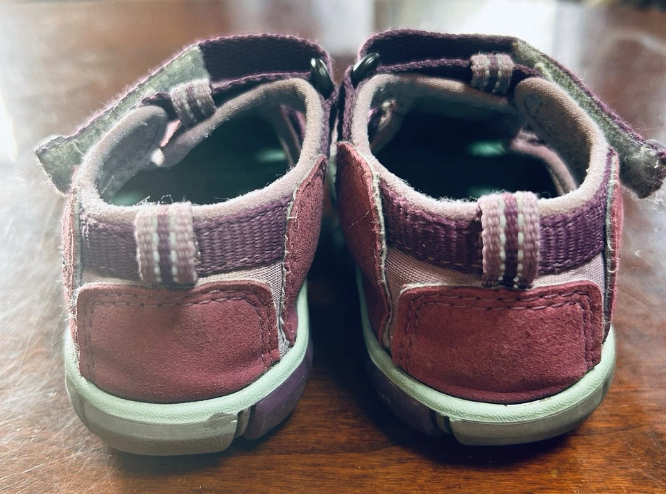 sandalias keen niño talla 6 Foto 3 de 4