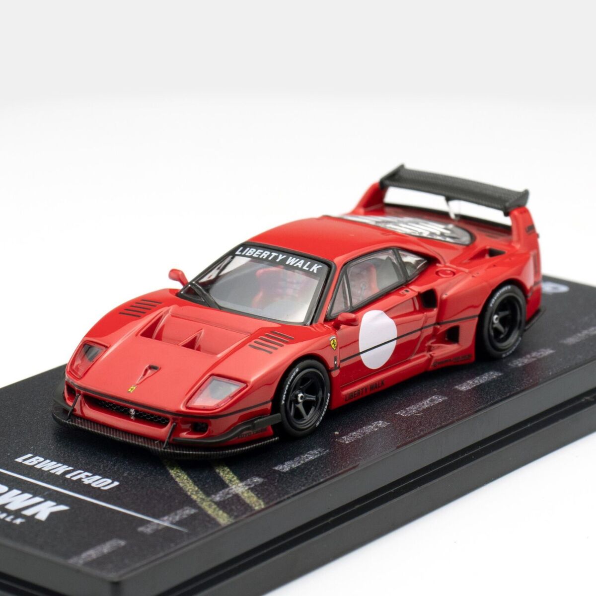 INNO64 1:64 LBWK LIBERTY WALK FERRARI F40 RED & WHITE TOKYO INNO64 1:64 LBWK LIBERTY WALK FERRARI F40 RED & WHITE TOKYO