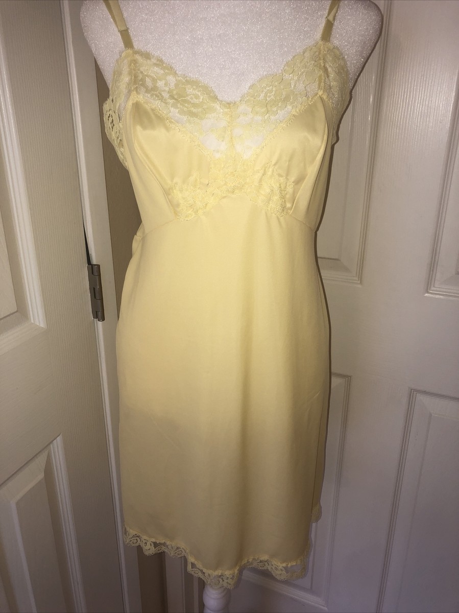 Vintage Yellow Full Slip with Lace S 32 Nylon small Repair under arm