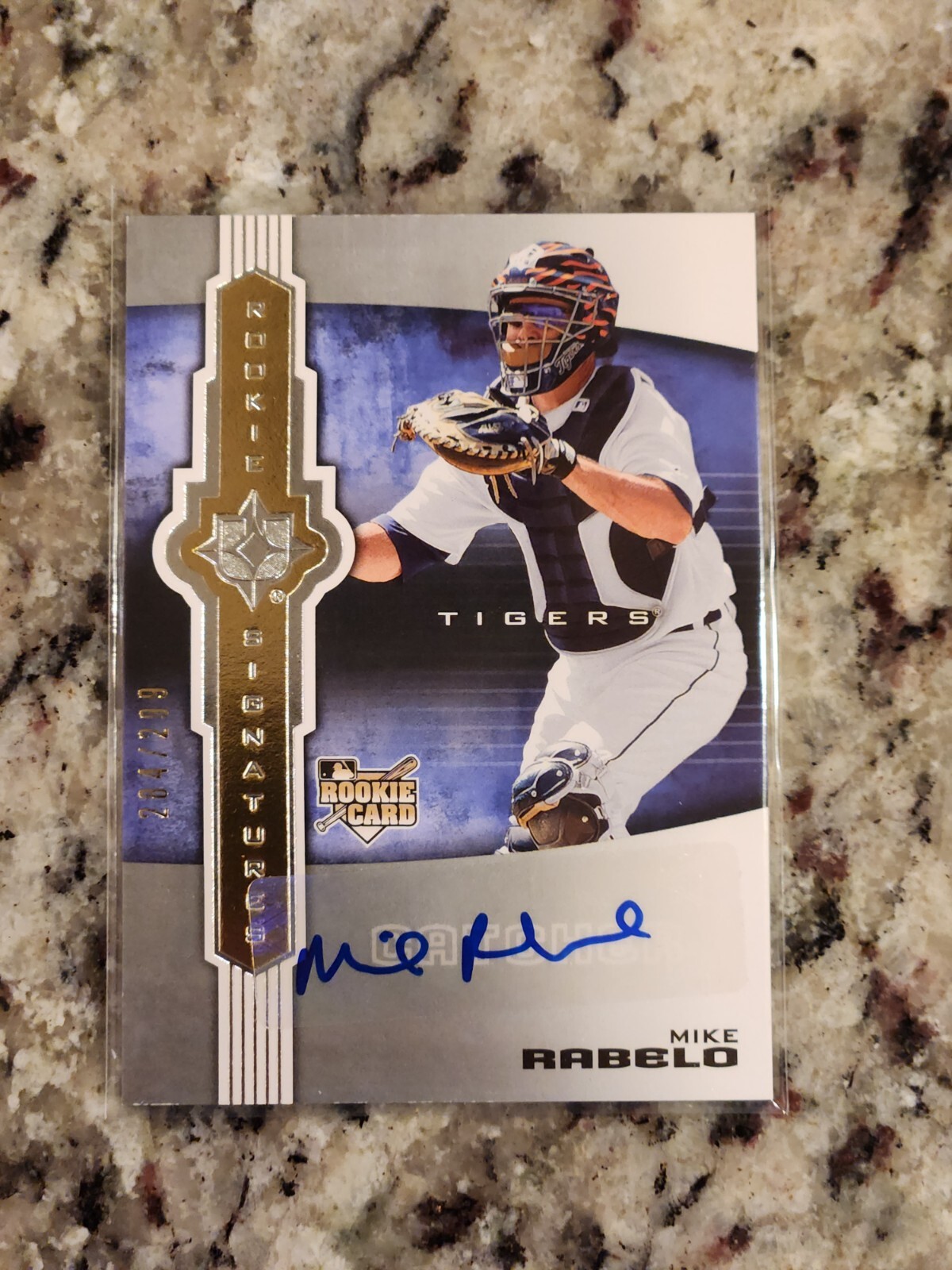 2007 Ultimate Collection #133 Mike Rabelo RC Rookie Auto /299 - Detroit Tigers B