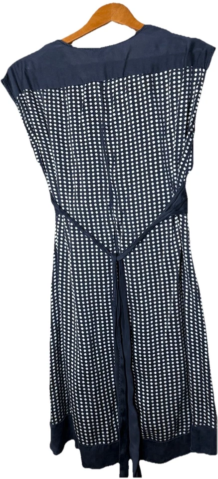 Y2K Bebe Silk Dress Women's Size S V-Neck Blue & White Polka Dot Fit & Flare - Image 4 of 4