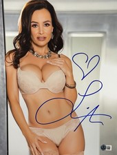 Hot Sexy Lisa Ann Signed 11x14 Photo Adult Star Authentic Autograph Beckett