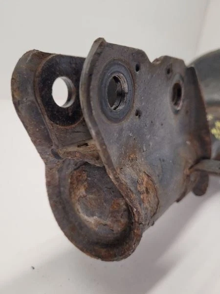 SUBARU OUTBACK LEGACY 2010-2014 Passenger Right Strut Front 20310AJ04A - Image 4 of 4