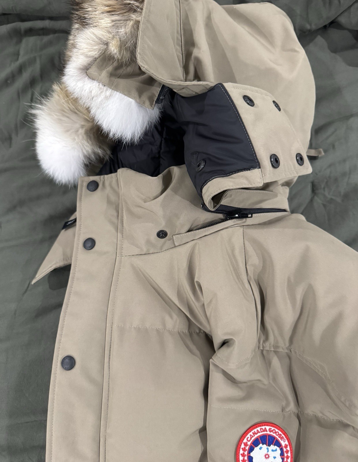 Canada Goose Wyndham Heritage Parka Jacket Coat Men's Size XL Limestone/Tan thumbnail 6