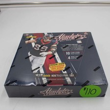 2016 Absolute Memorabilia Football Factory Sealed Retail Mega Box WB1795