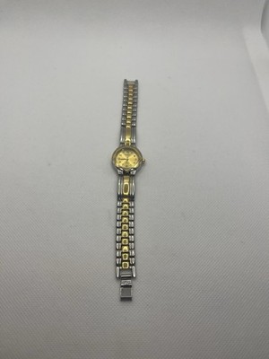 Geneva Wristwatch Gold and Silver Tone Band Round Face New Battery 8/12/25