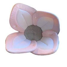 Blooming Bath Lotus 4 Petal Baby Bath - Pink Gray NWOT
