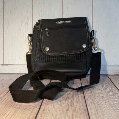 Case Logic Bag Storage for Carrying Portable CD Player or camera