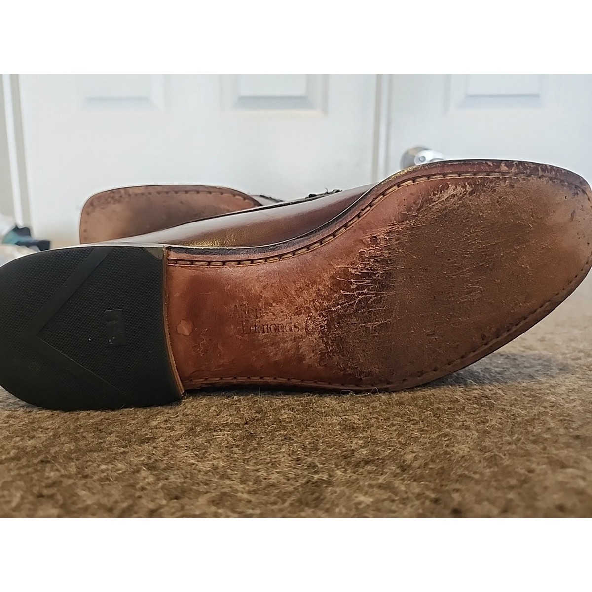 Allen Edmonds Saratoga‎ Tassel Loafers Men\'s 11 Burgundy Leather Made in The USA Allen Edmonds Grayson 8297 Mens Tassel | Mercari main image 2