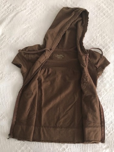 SO Girls Short Sleeve Hoodie Zipper Brown Top Size Medium - Picture 4 of 9