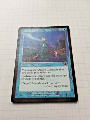 cloak cards mtg Magic: the Gathering - Whispersilk Cloak