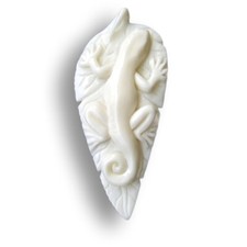 Gecko Eidechse Amulett Anhänger Halskette Bone Knochen Tribal Design PB175