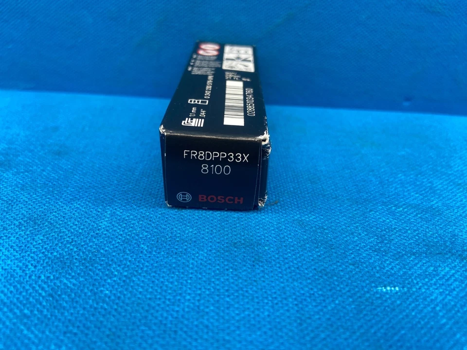 Lote de 4 bujías Bosch 8100 doble platino para Dodge Ram 2500 V8 1995-1999 Foto 2 de 4