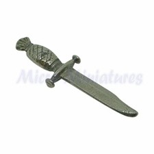 Dolls House Miniature Bowie Knife 1/12th Scale (00764)