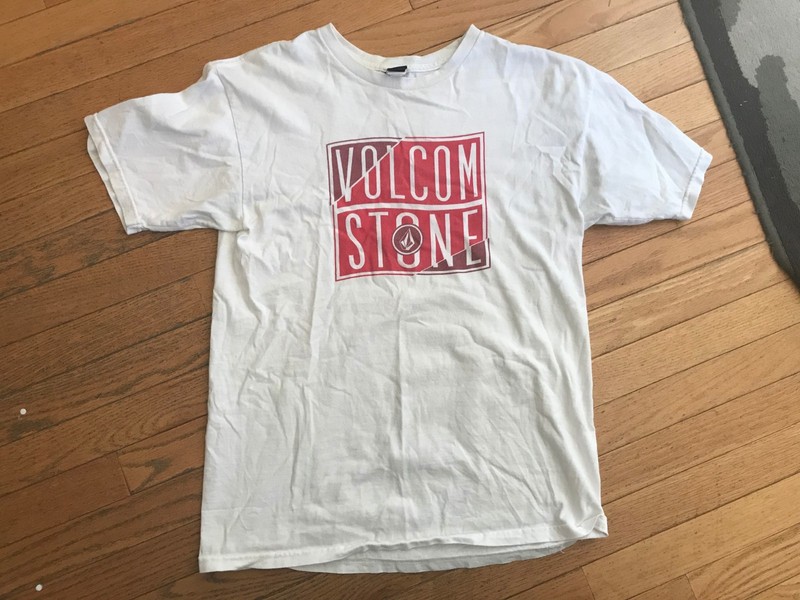 mens Volcom cotton short sleeve white t shirt medium M