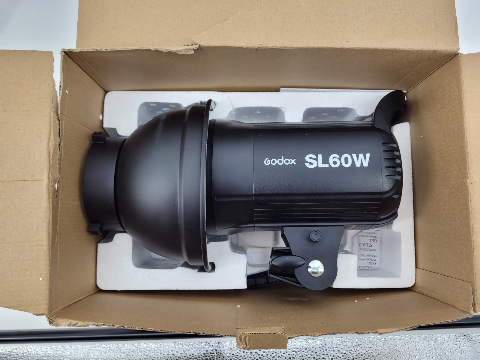 Godox SL-60W LED Video Light 5600K LCD Display-Remote Control (Daylight-White)