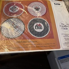 New Creative Circle Holiday Christmas Jar Toppers Kit 0336 USA Made