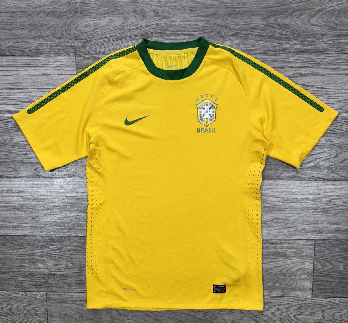 BRAZIL 2010 PLAYER ISSUE FOOTBALL SHIRT SOCCER JERSEY NIKE Size L
