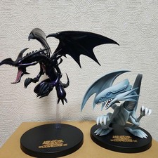 KONAMI Blue Eyes White Dragon & Red Eyes Black Dragon Figures 2 Pack