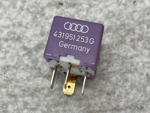 Relais Nebelscheinwerfer  431951253G Audi A4 B5